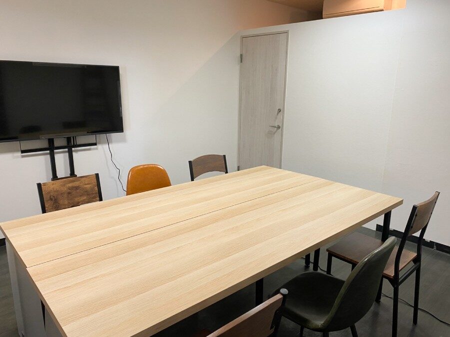 １０名利用可能な会議室